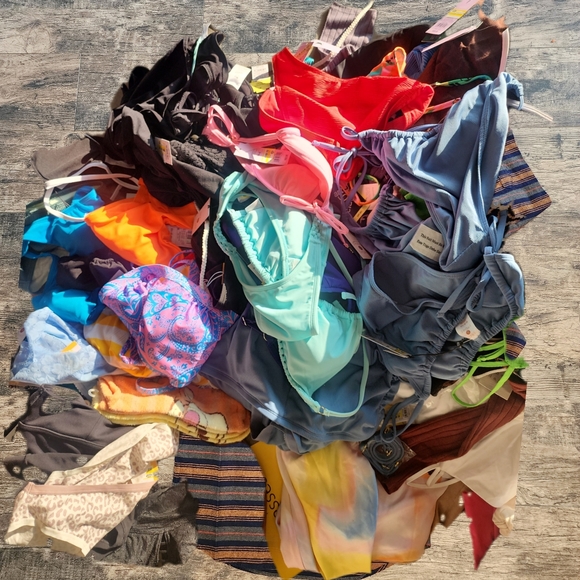 Unlisted items - Picture 2 of 2